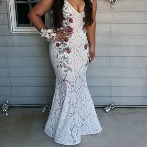 Betsy & Adam Prom Dress (mermaid)